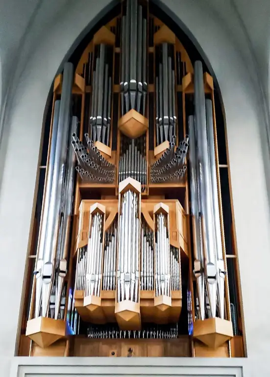 Hallgrimskirkja, the largest church in in Iceland