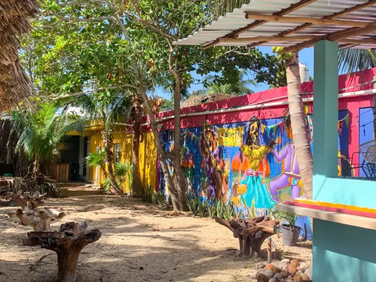 Isla Holbox street art