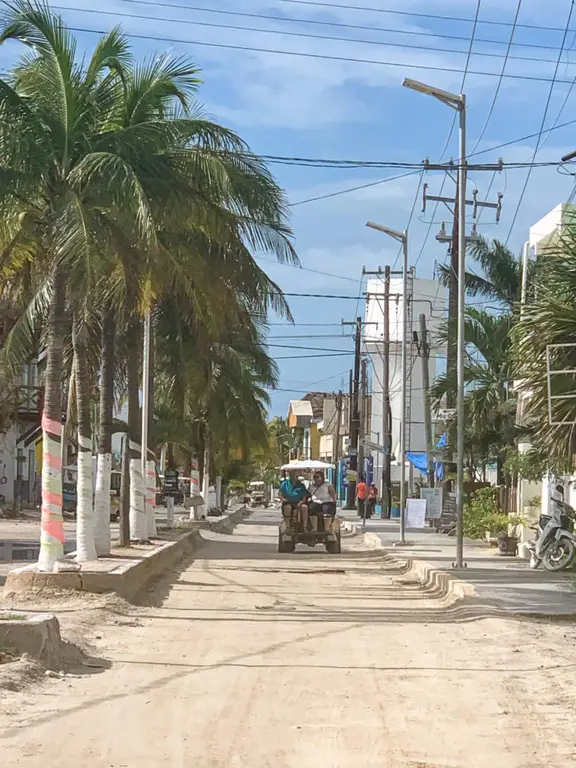 Sandy streets of Isla Holbox