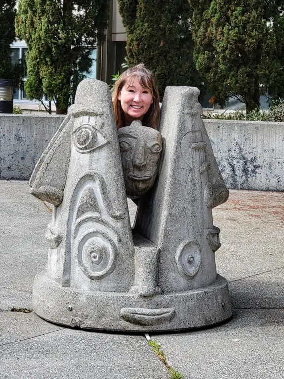 Seattle Center - statue garden and Space Needle