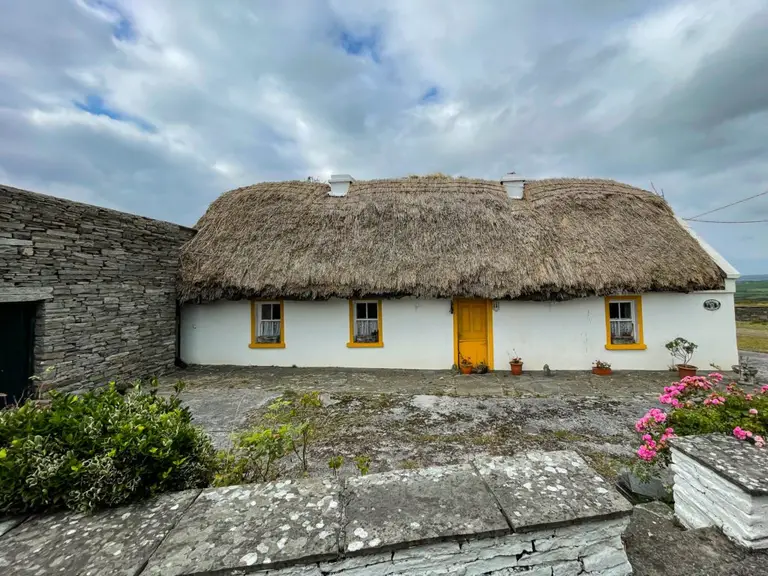 Irish House on the drive from Cliffs of Moher