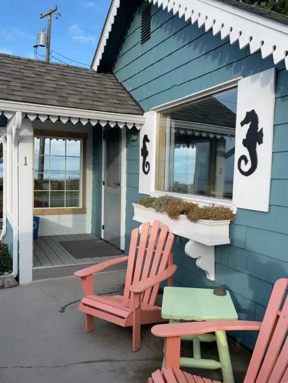  Juan de Fuca cottages in Sequim, WA