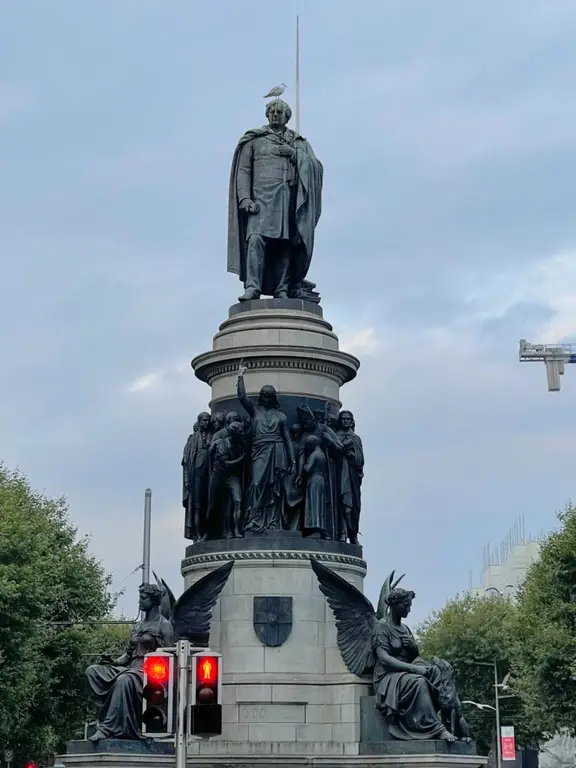 Dublin O'Connell St. Statue