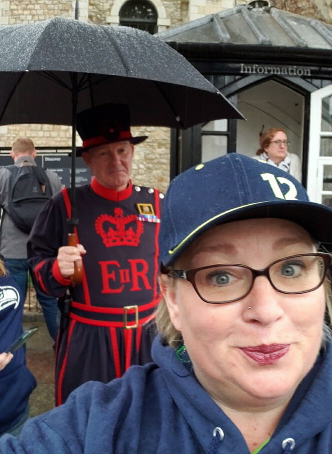 Patti with a Beefeater - Tower of London
