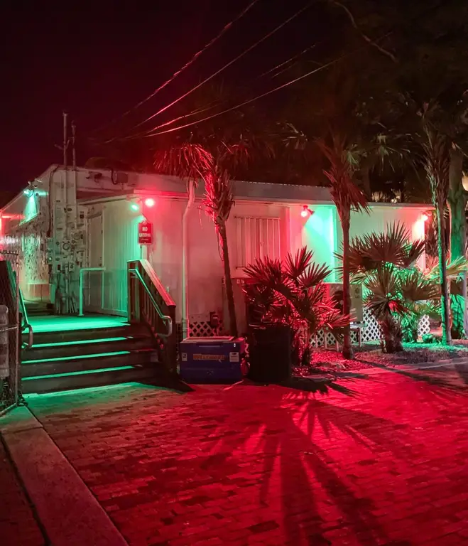 Shrimpboat Sound Studios in Key West, early morning before leaving for Everglades National Park