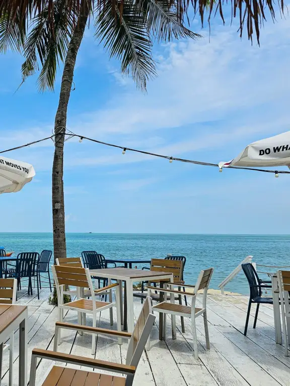 Hidden Bar, Pantai Cenang, Langkawi