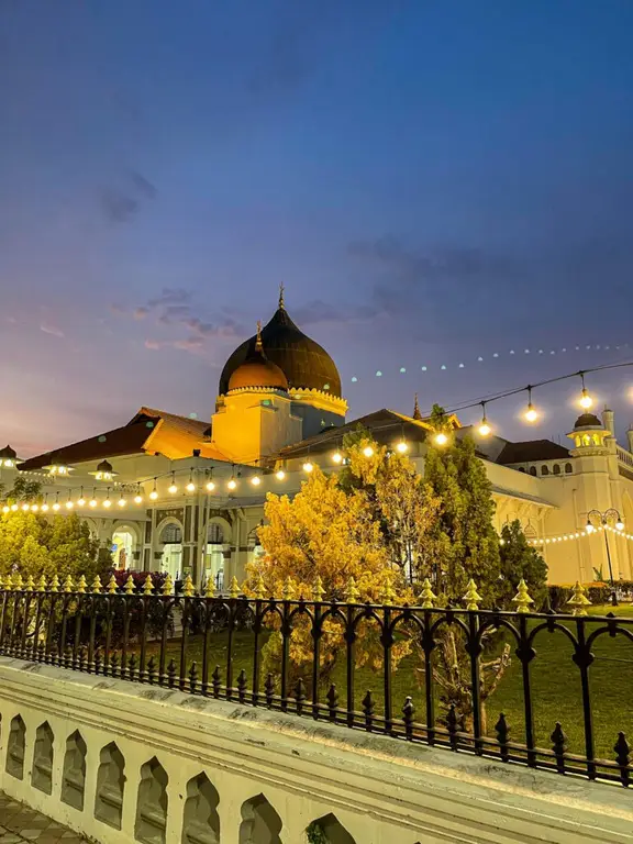 Penang Streets Mosque