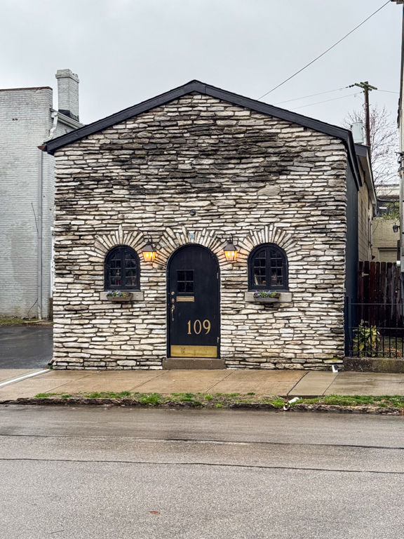 Constitution Speakeasy
Lexington, KY
