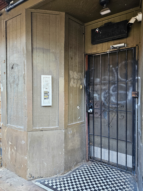 Best Speakeasies in Austin
Midnight Cowboy