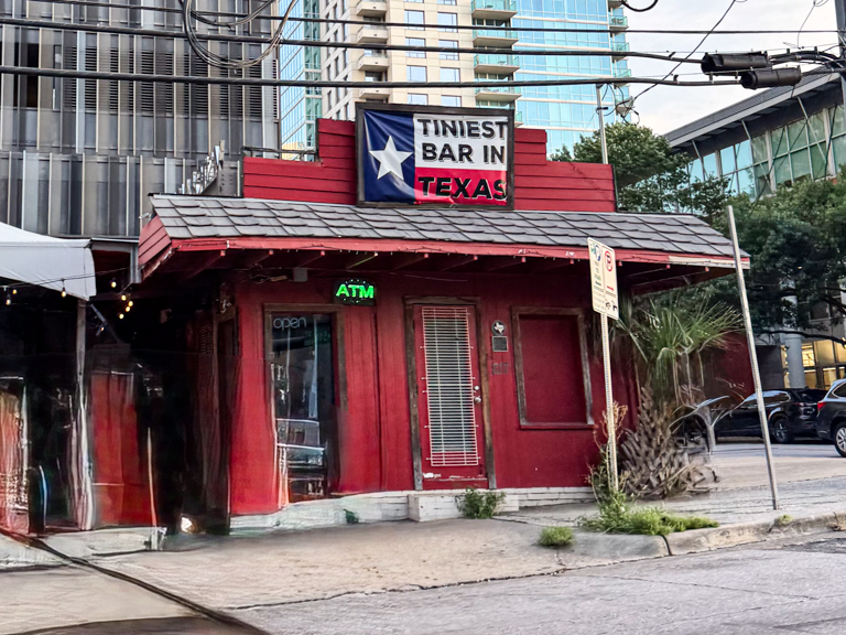 Austin
Tiniest Bar in Texas