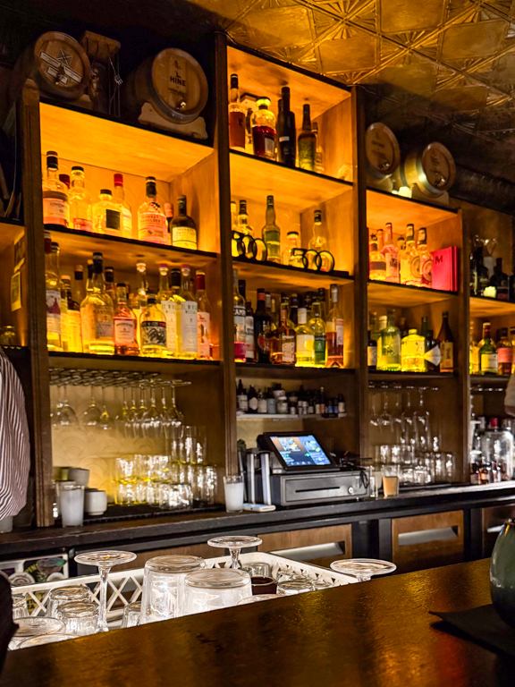 Moonshiner Paris Speakeasy