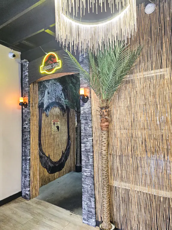 Allusion Speakeasy
Colorado Springs
Jurassic Park Theme